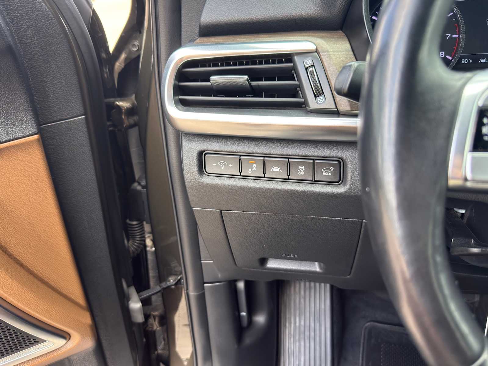 Thumbnail: 2020 Kia Telluride - 18