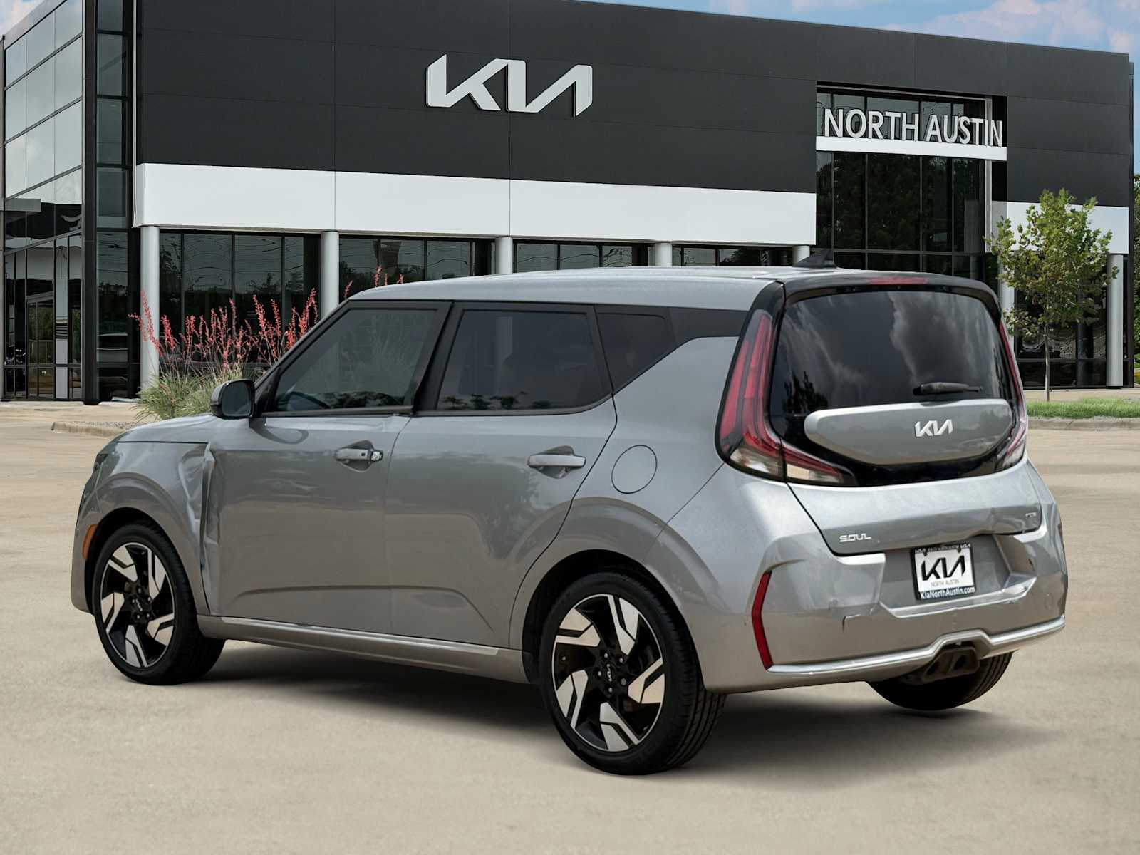 Thumbnail: 2023 Kia Soul - 3