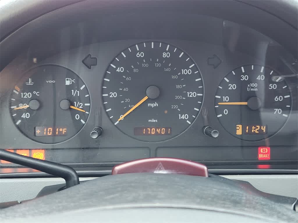 Thumbnail: 2001 Mercedes-Benz M-Class - 15