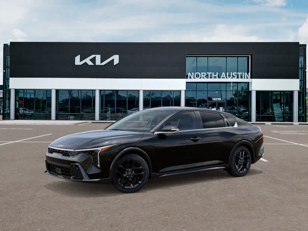 2025 Kia K4 GT-Line Turbo photo 2