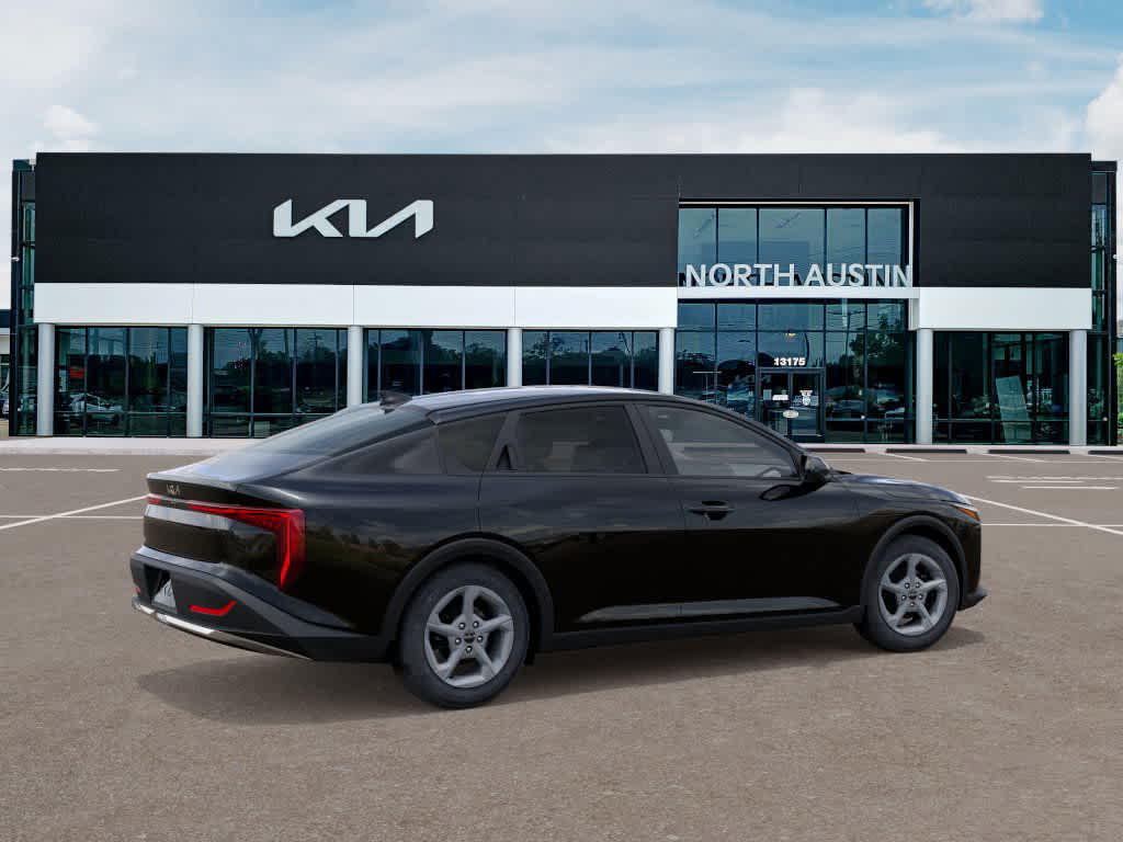 2025 Kia K4 LXS 6