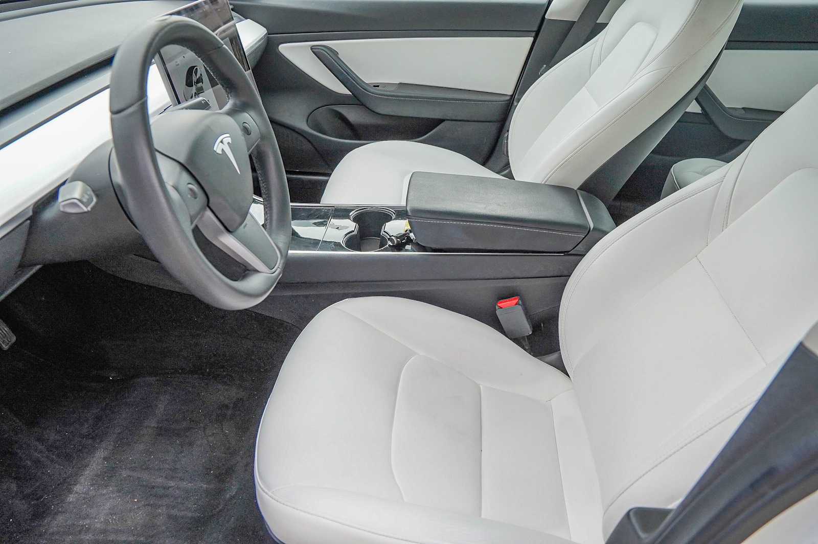 Thumbnail: 2020 Tesla Model 3 - 10