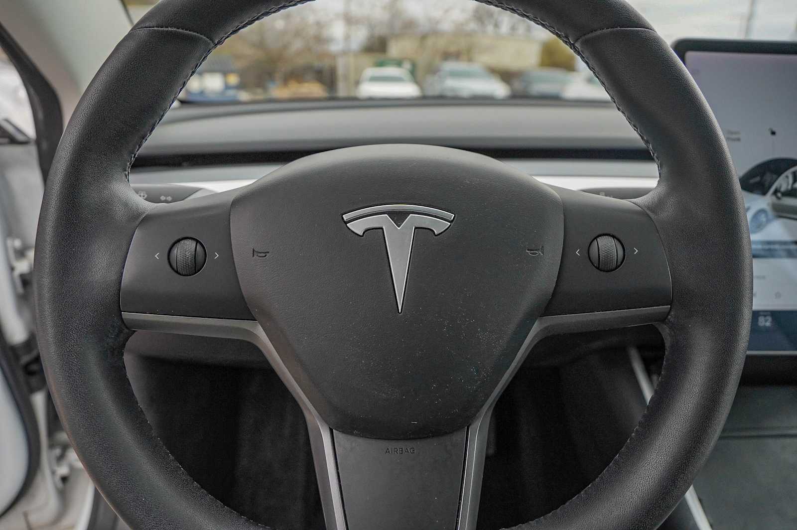 Thumbnail: 2020 Tesla Model 3 - 12