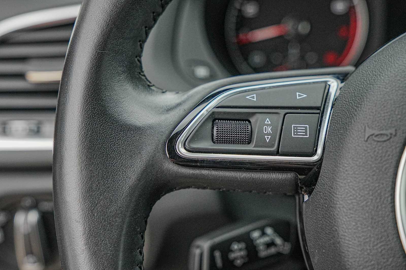 Thumbnail: 2018 Audi Q3 - 13