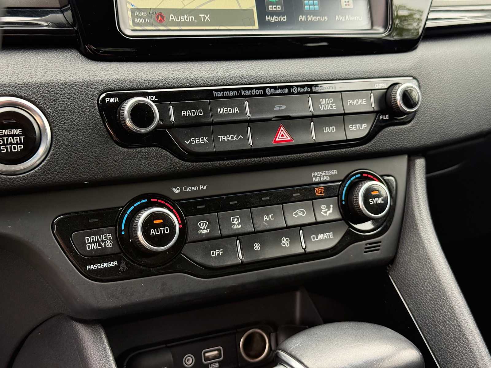 Thumbnail: 2018 Kia Niro - 14