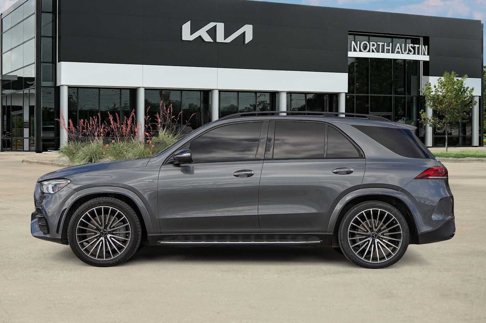 Thumbnail: 2021 Mercedes-Benz GLE - 4