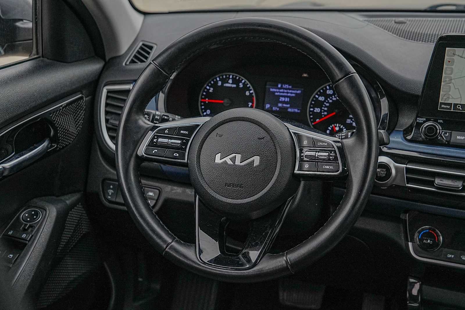 Thumbnail: 2023 Kia Seltos - 25