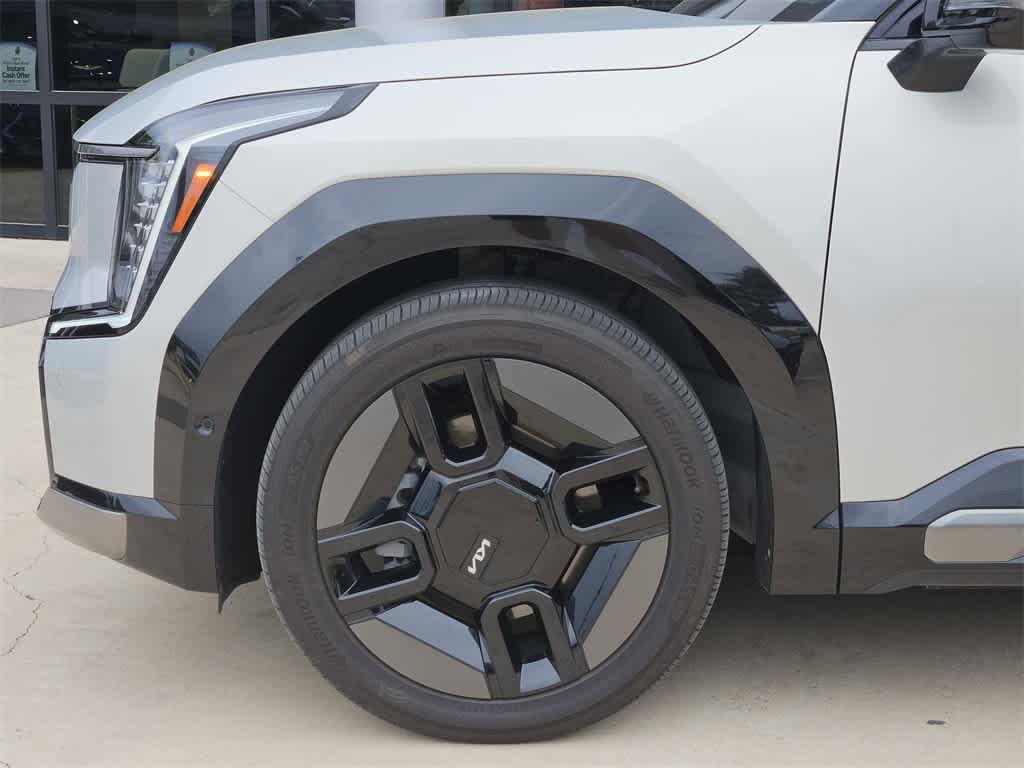 Thumbnail: 2024 Kia EV9 - 8