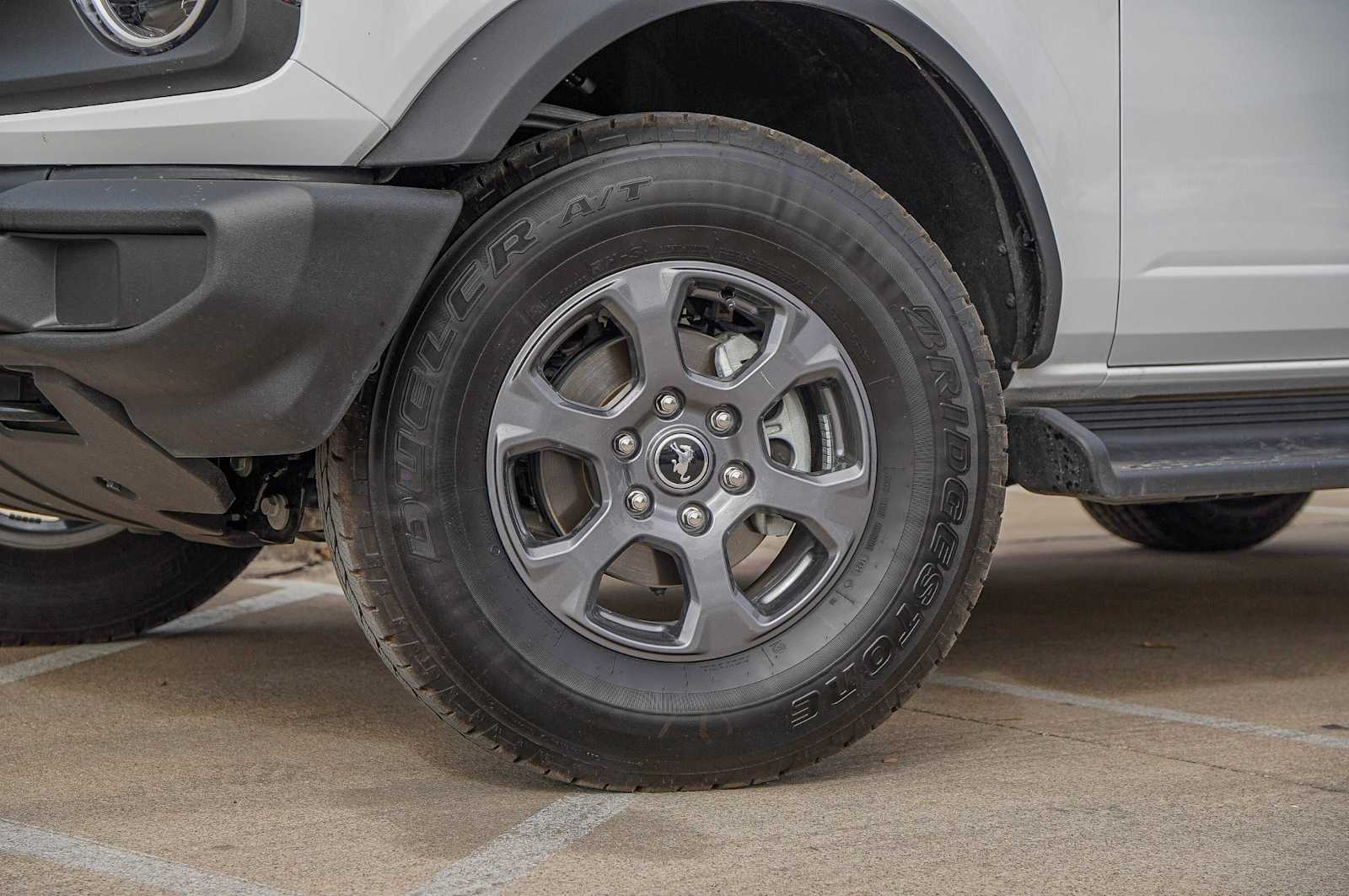 Thumbnail: 2025 Ford Bronco - 2