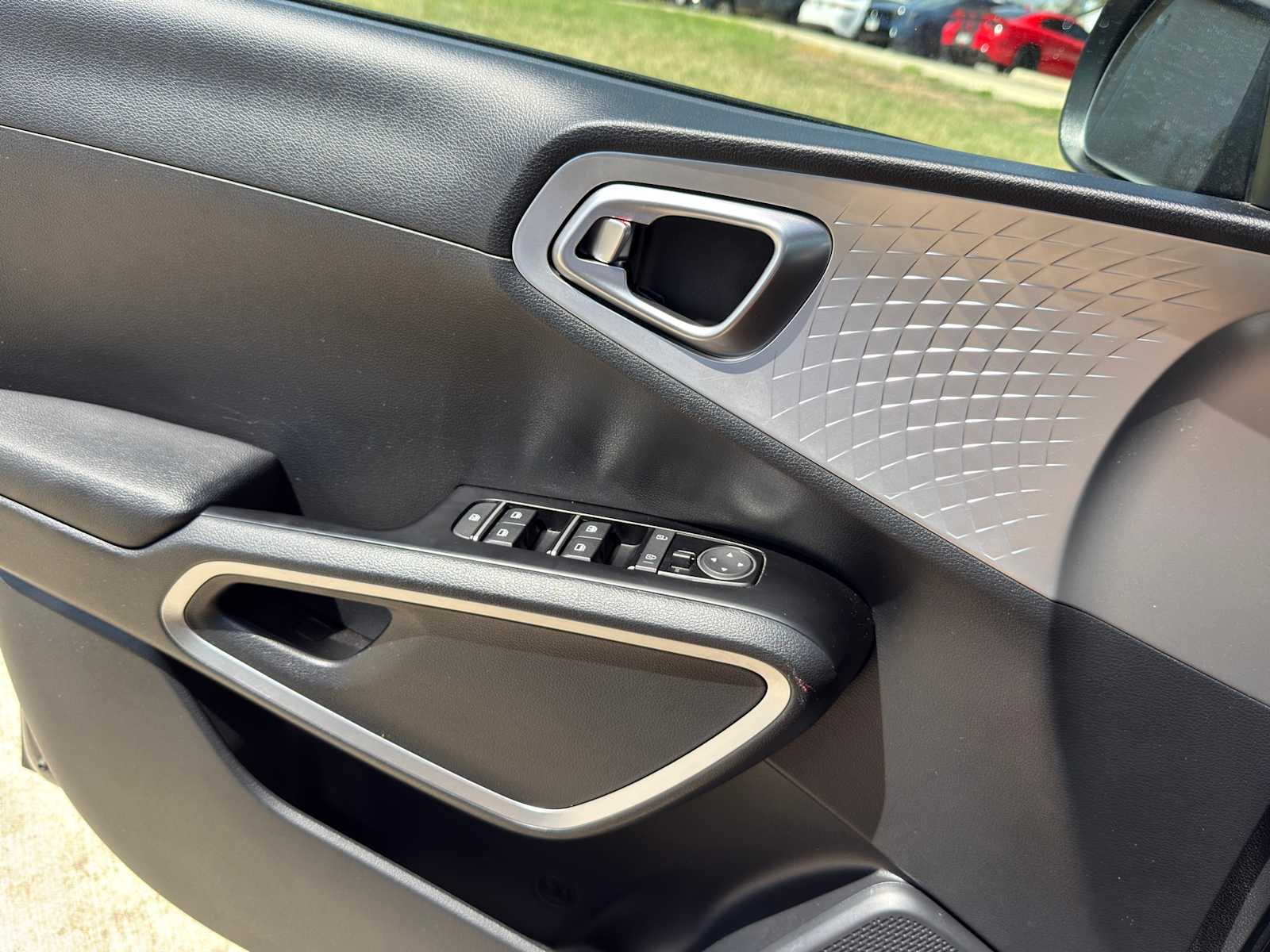 Thumbnail: 2023 Kia Soul - 23