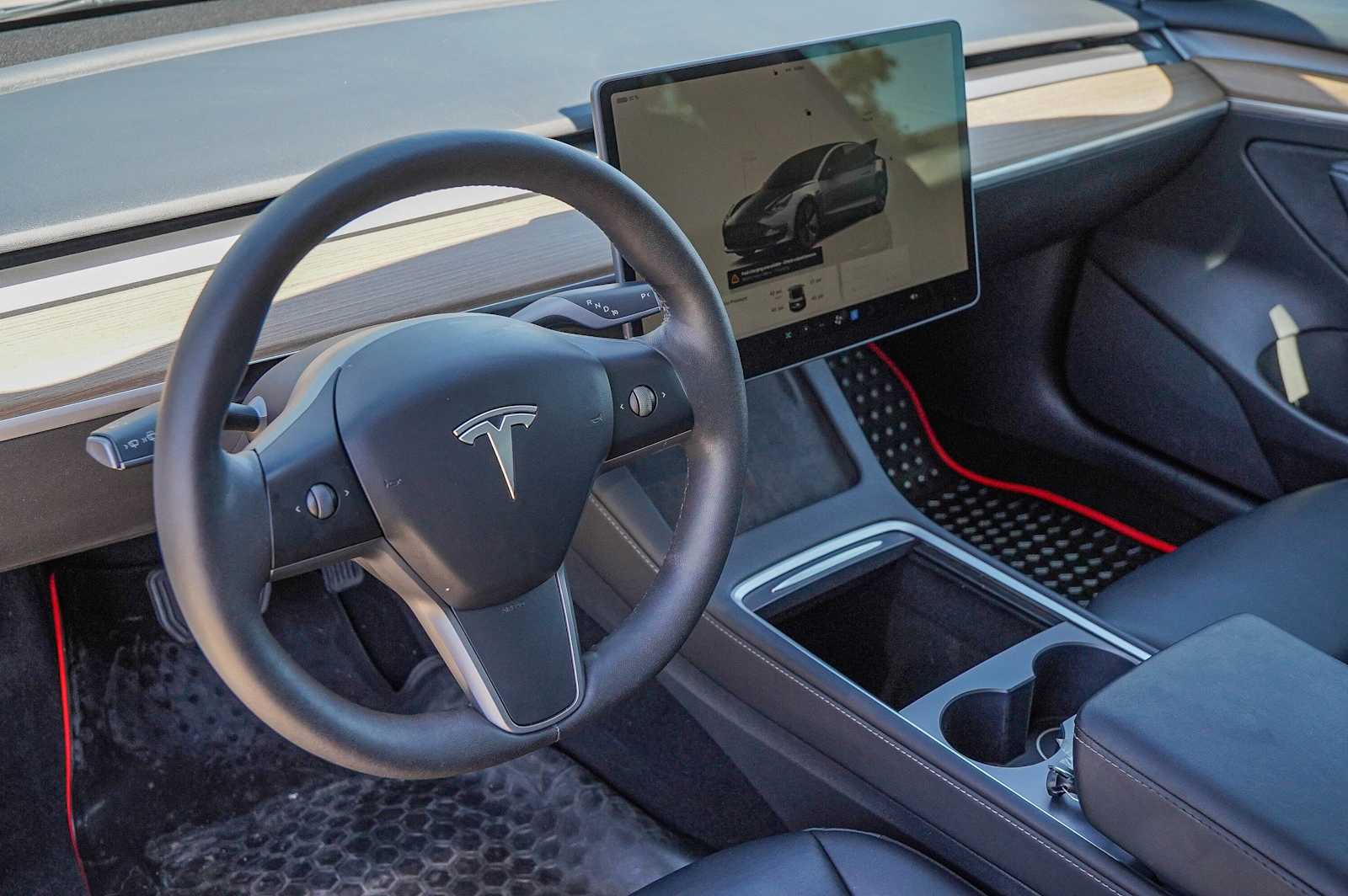 Thumbnail: 2023 Tesla Model 3 - 9