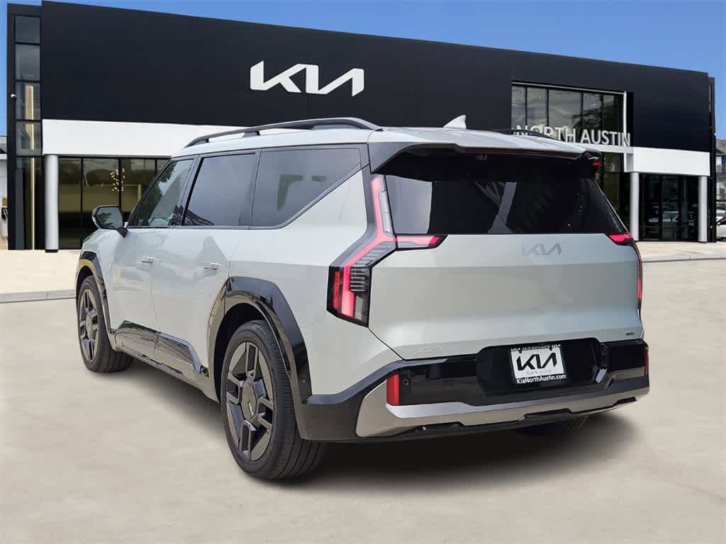 Thumbnail: 2024 Kia EV9 - 5
