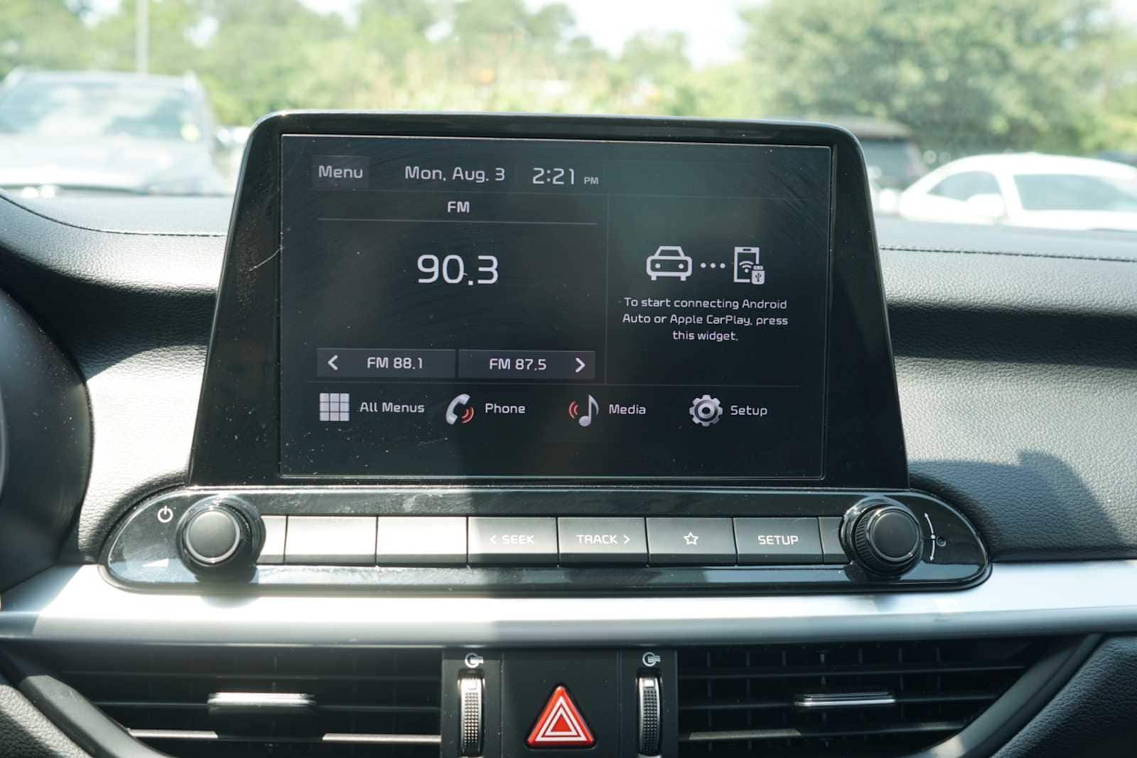 2024 Kia Forte LXS - Photo 12