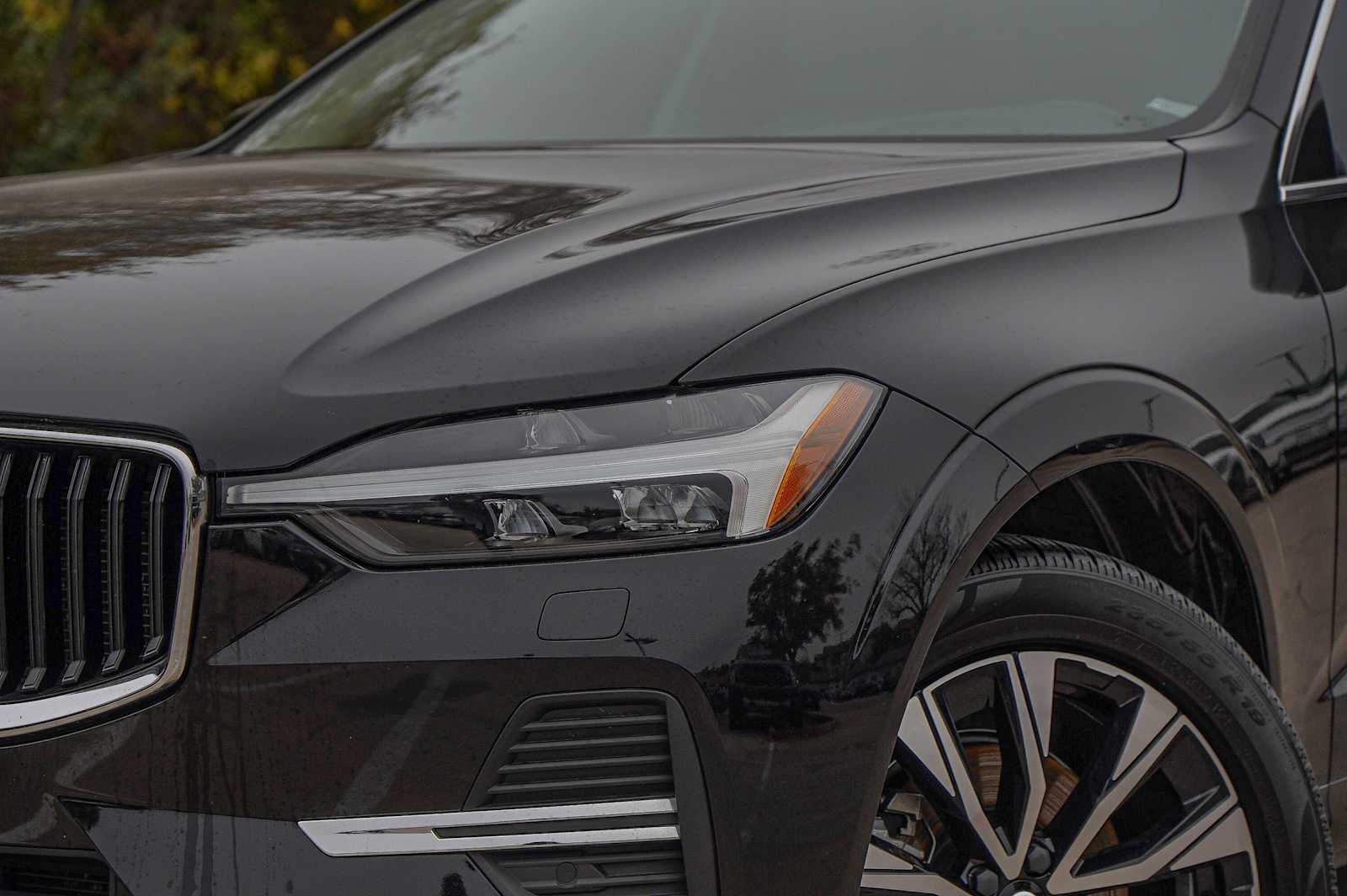 Thumbnail: 2023 Volvo XC60 - 3