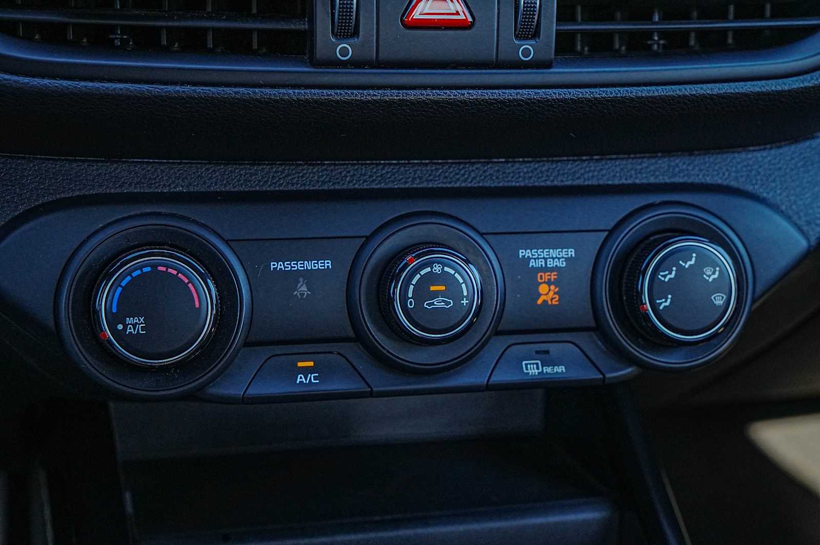 Thumbnail: 2021 Kia Forte - 20