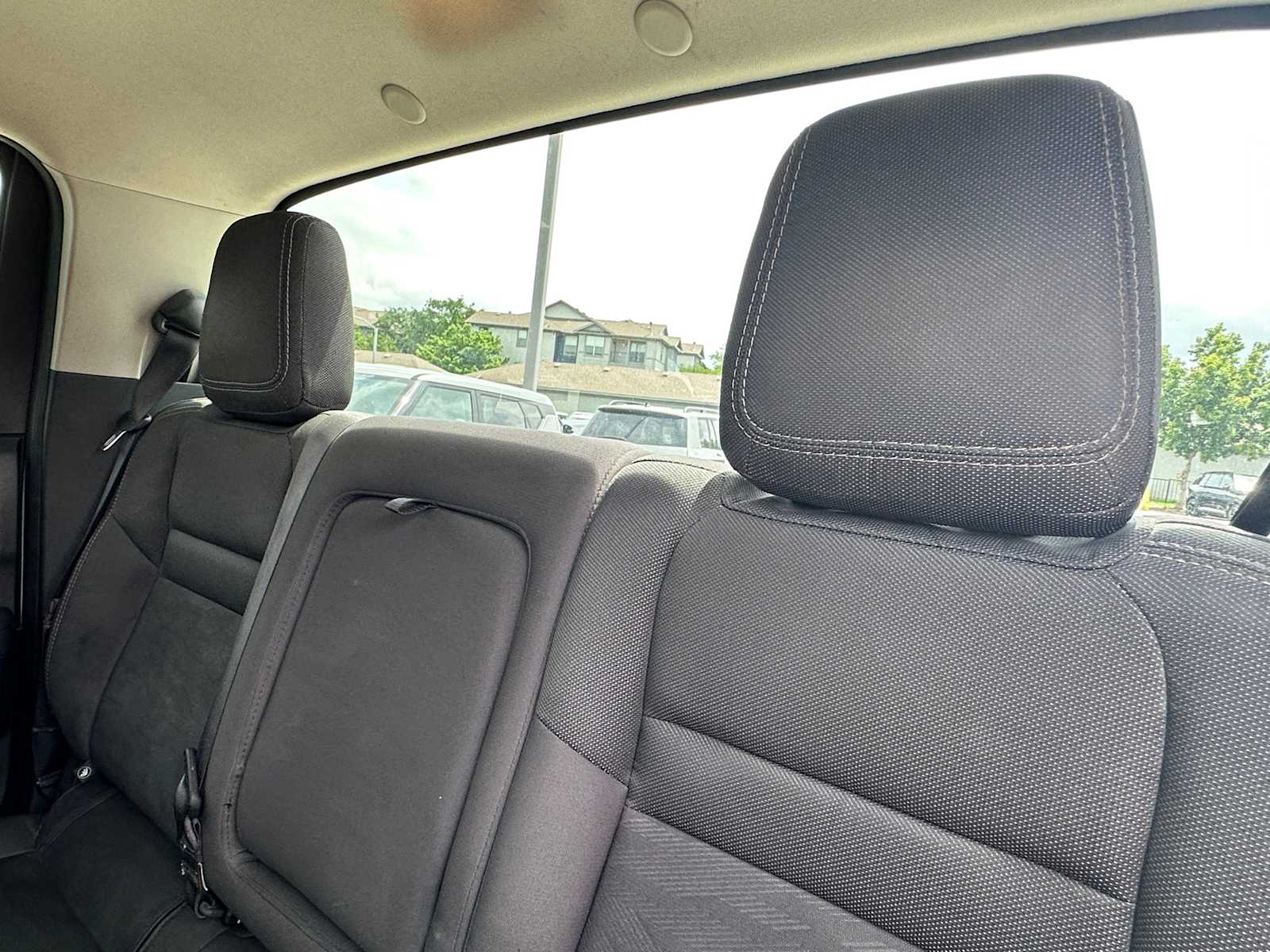 Thumbnail: 2022 Nissan Frontier - 30