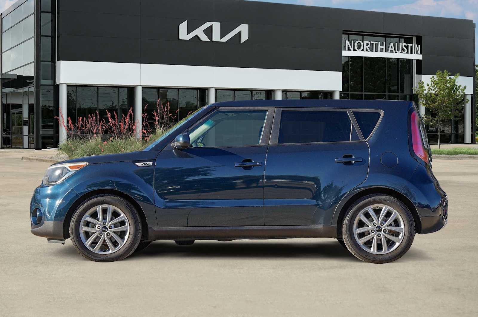 Thumbnail: 2018 Kia Soul - 4
