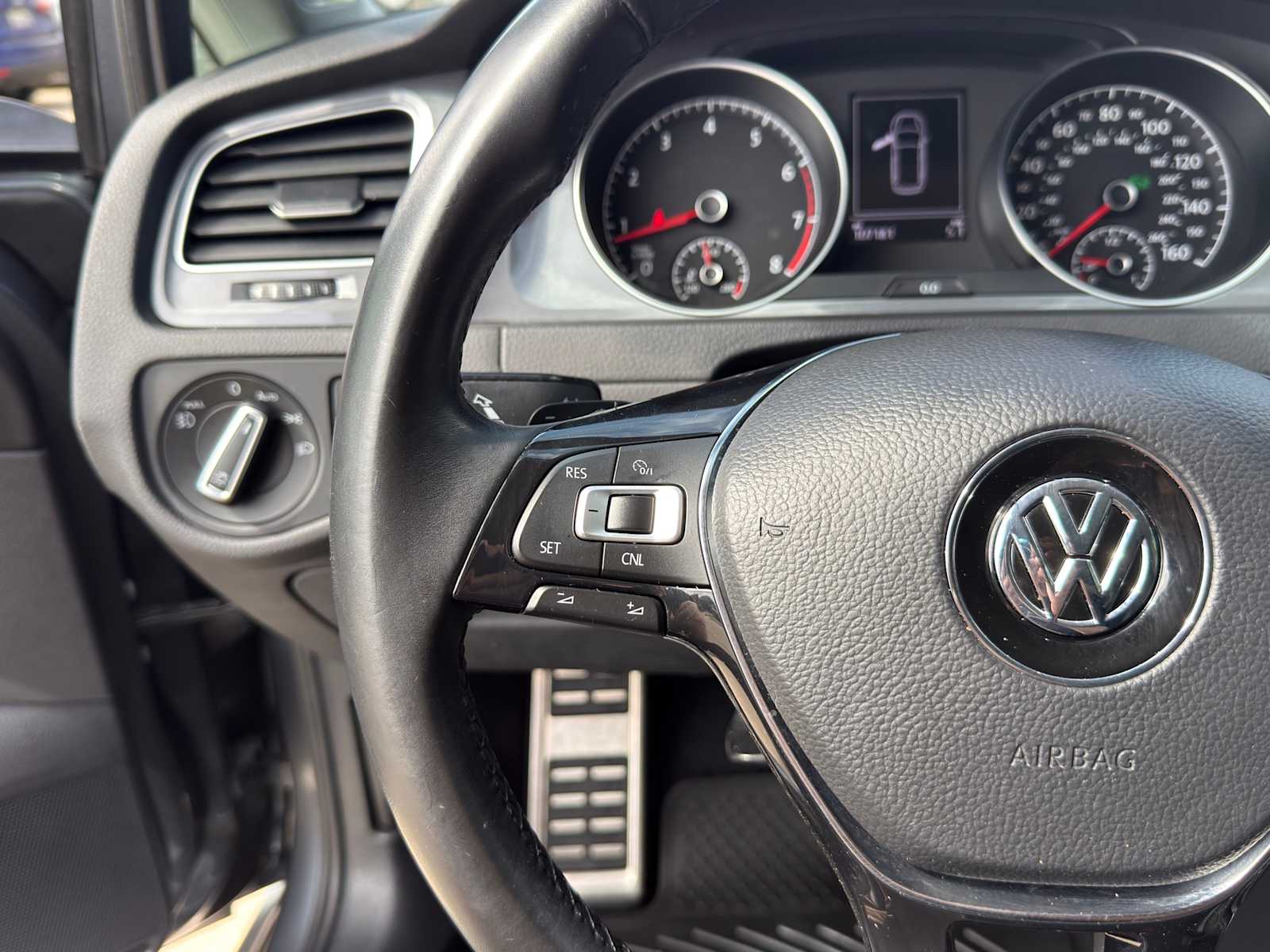 Thumbnail: 2020 Kia Sorento - 20