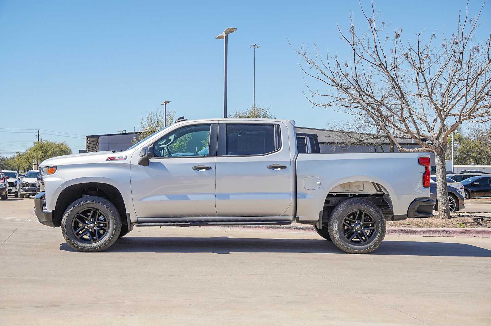 Thumbnail: 2022 Chevrolet Silverado 1500 - 4