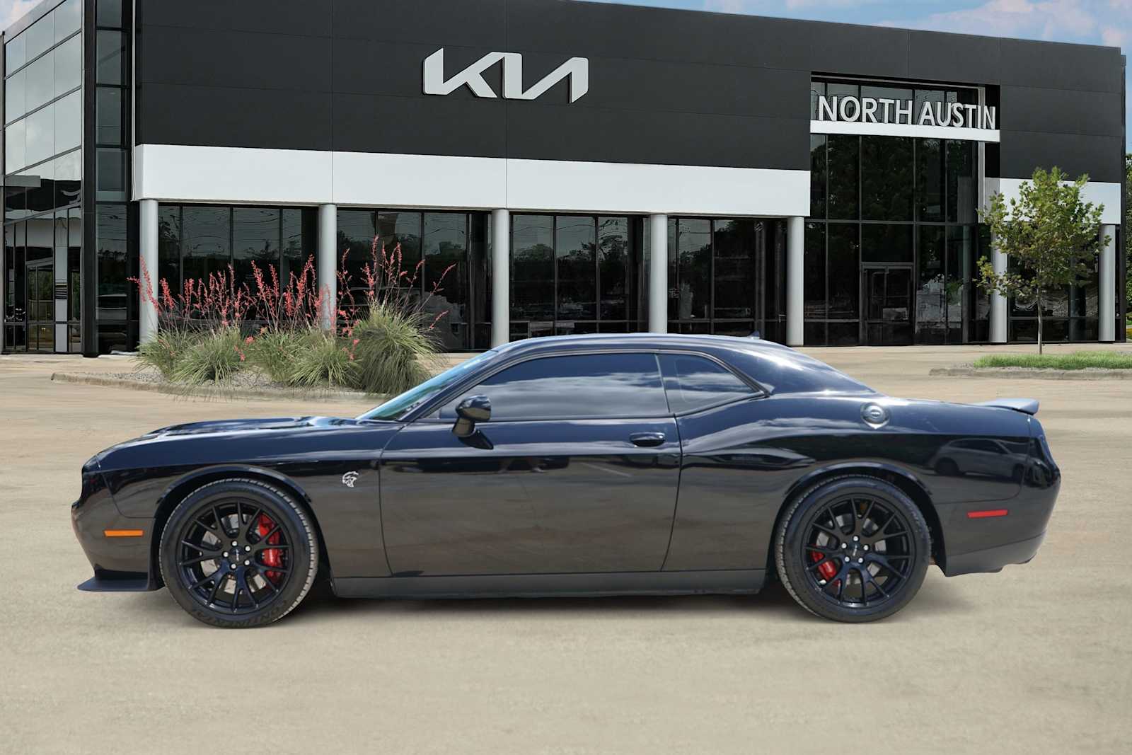 Thumbnail: 2016 Dodge Challenger - 2