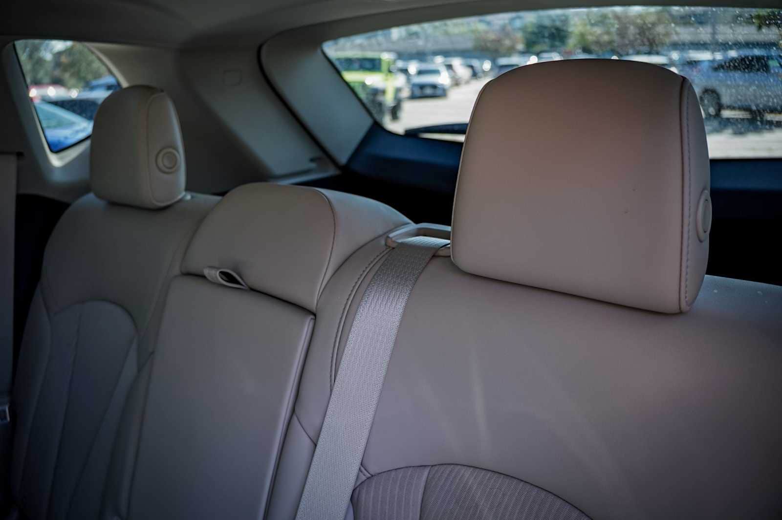 Thumbnail: 2020 Buick Envision - 29