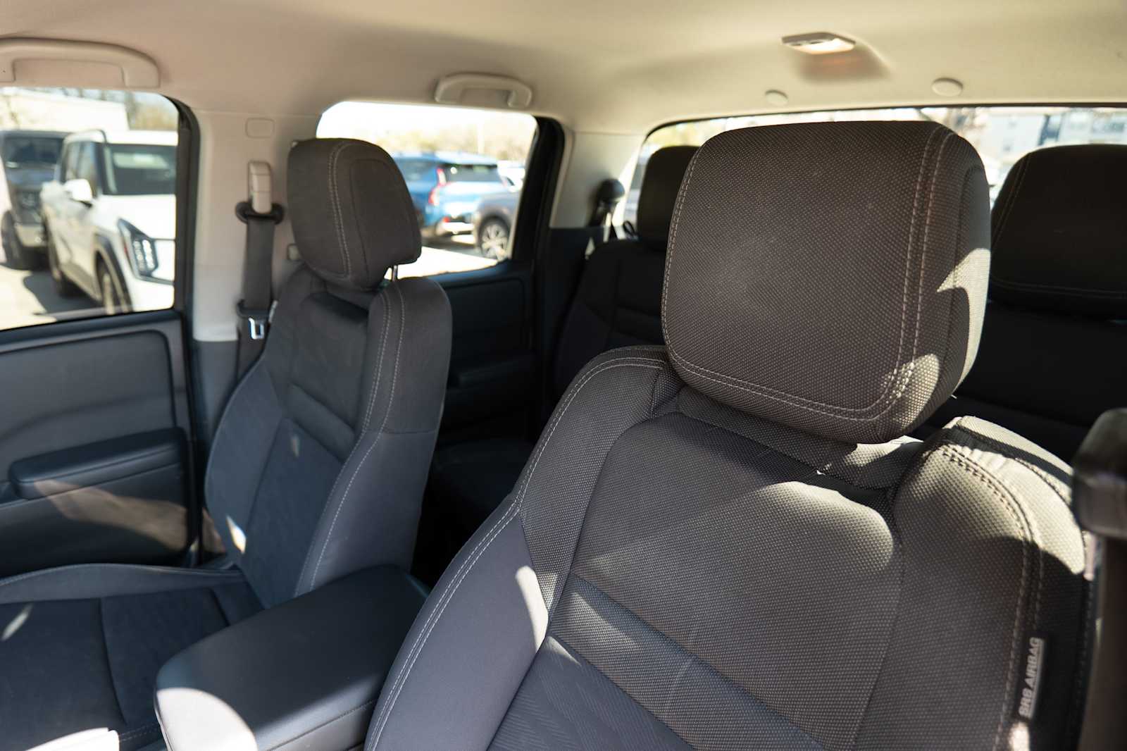 Thumbnail: 2022 Nissan Frontier - 11