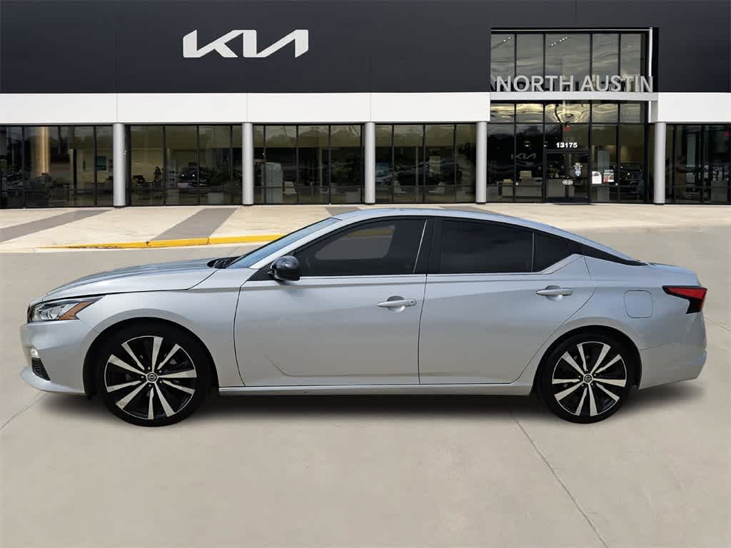 2021 Nissan Altima 2.5 SR photo 4