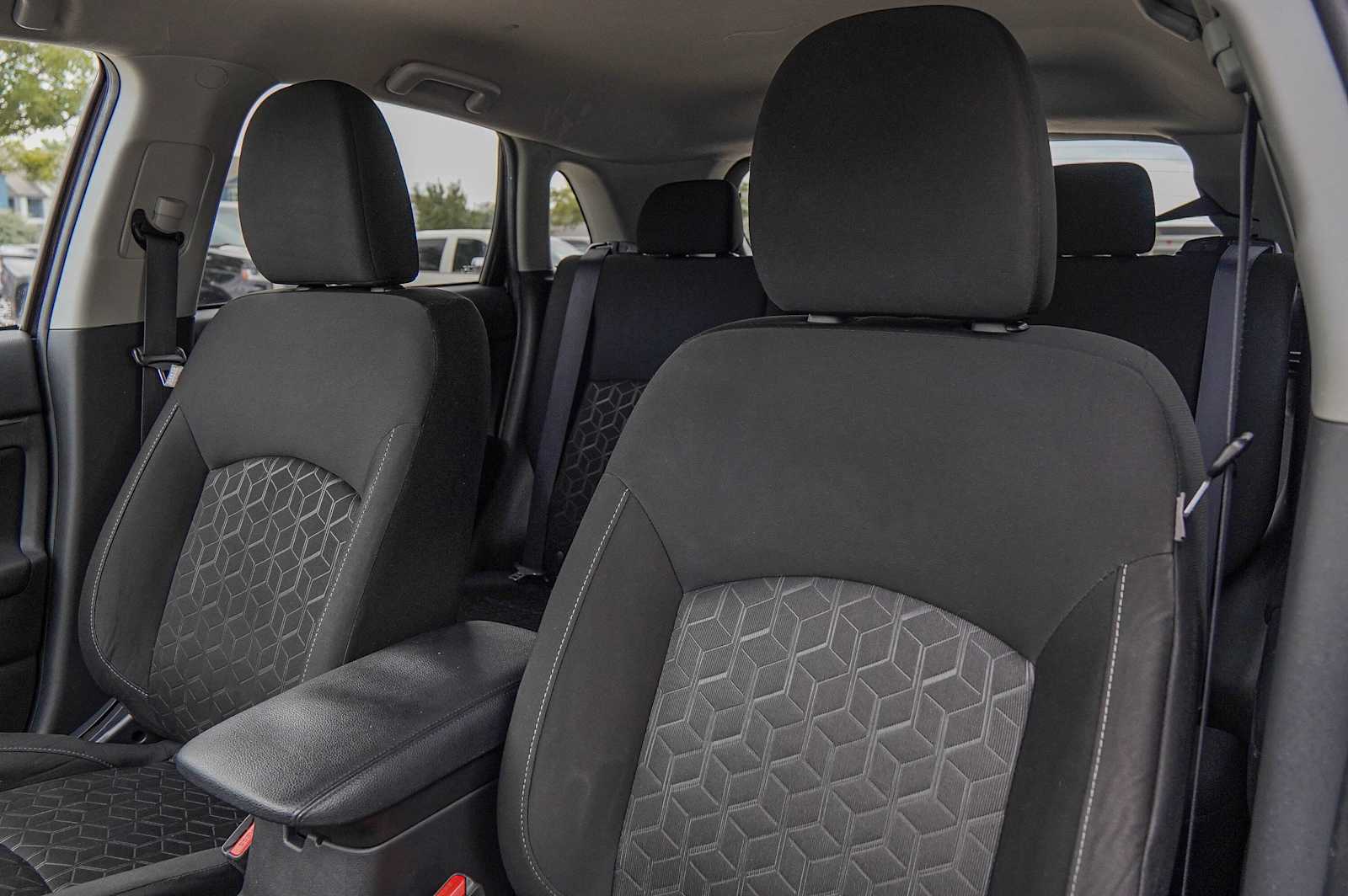 Thumbnail: 2021 Mitsubishi Outlander Sport - 11