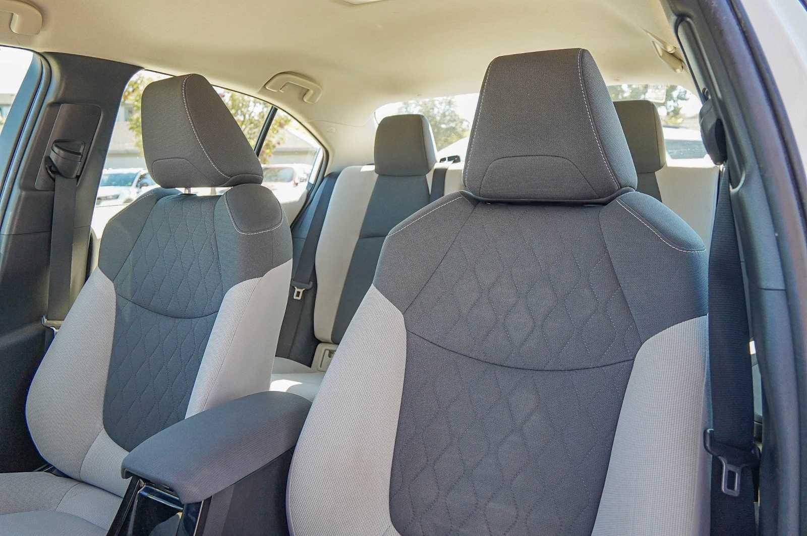 Thumbnail: 2022 Toyota Corolla - 11