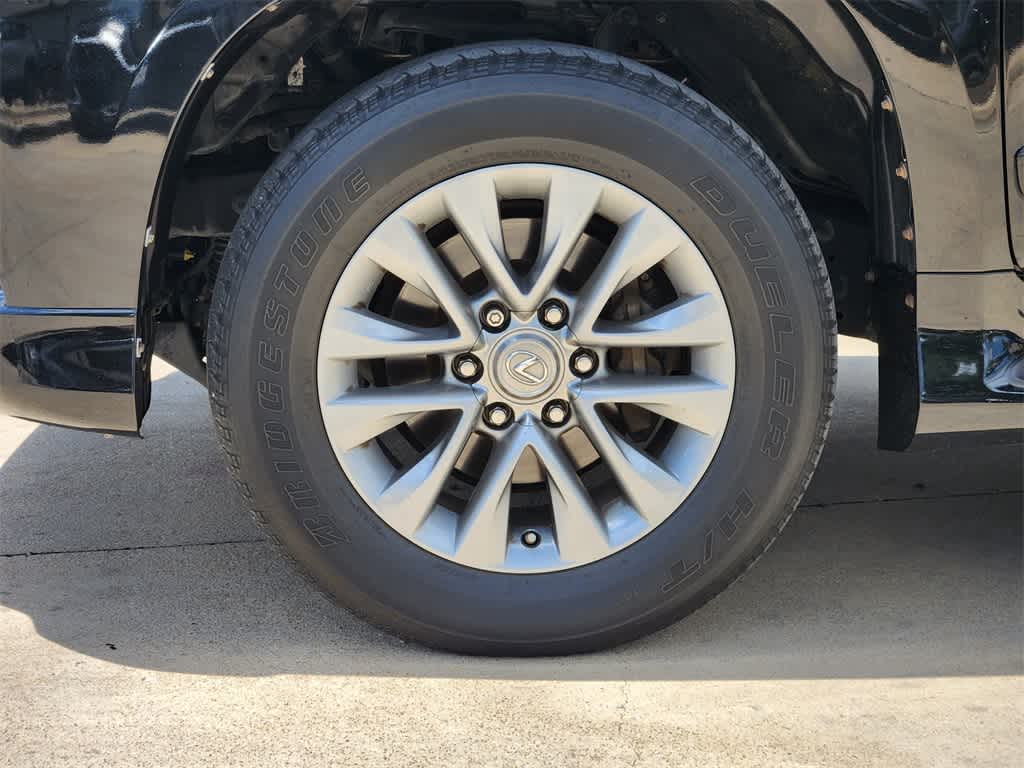 Thumbnail: 2017 Lexus GX - 9