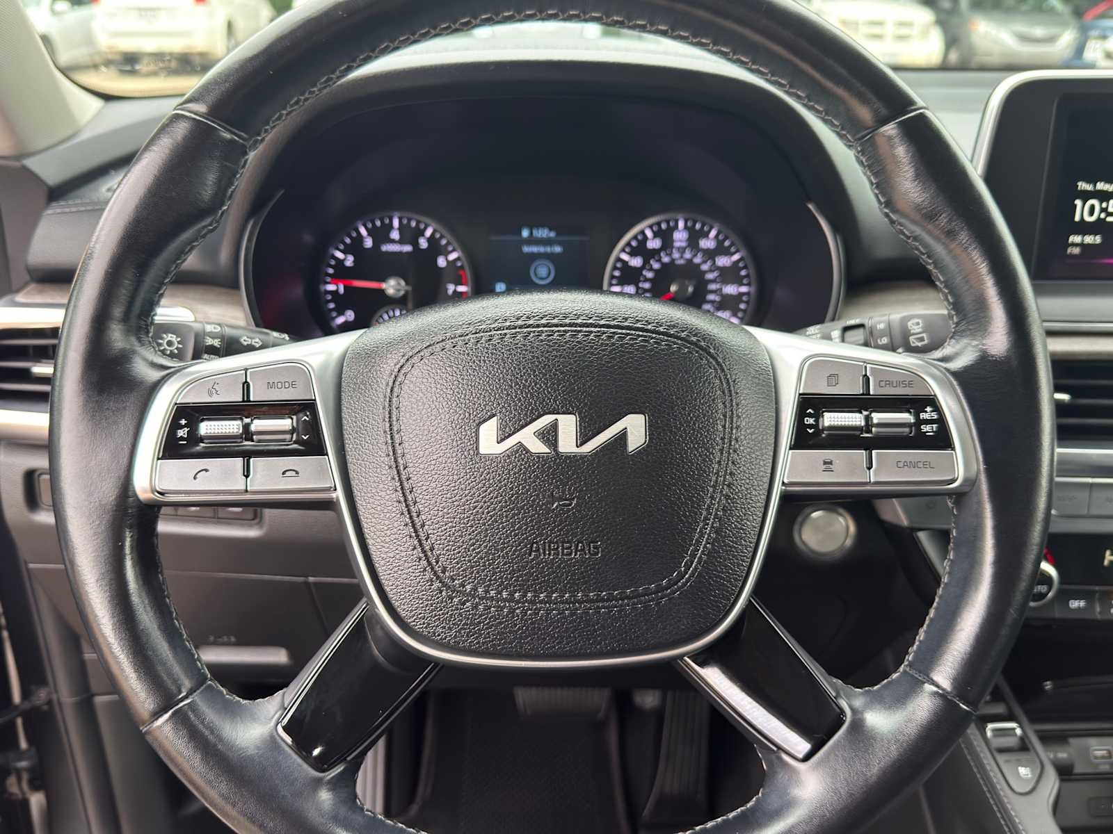 Thumbnail: 2022 Kia Telluride - 16