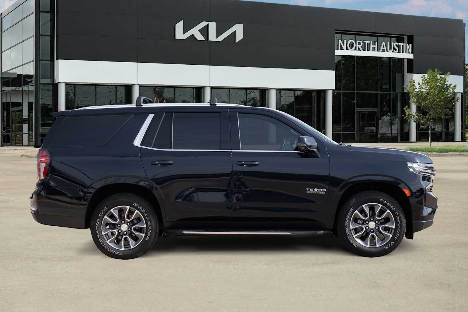 Thumbnail: 2021 Chevrolet Tahoe - 7