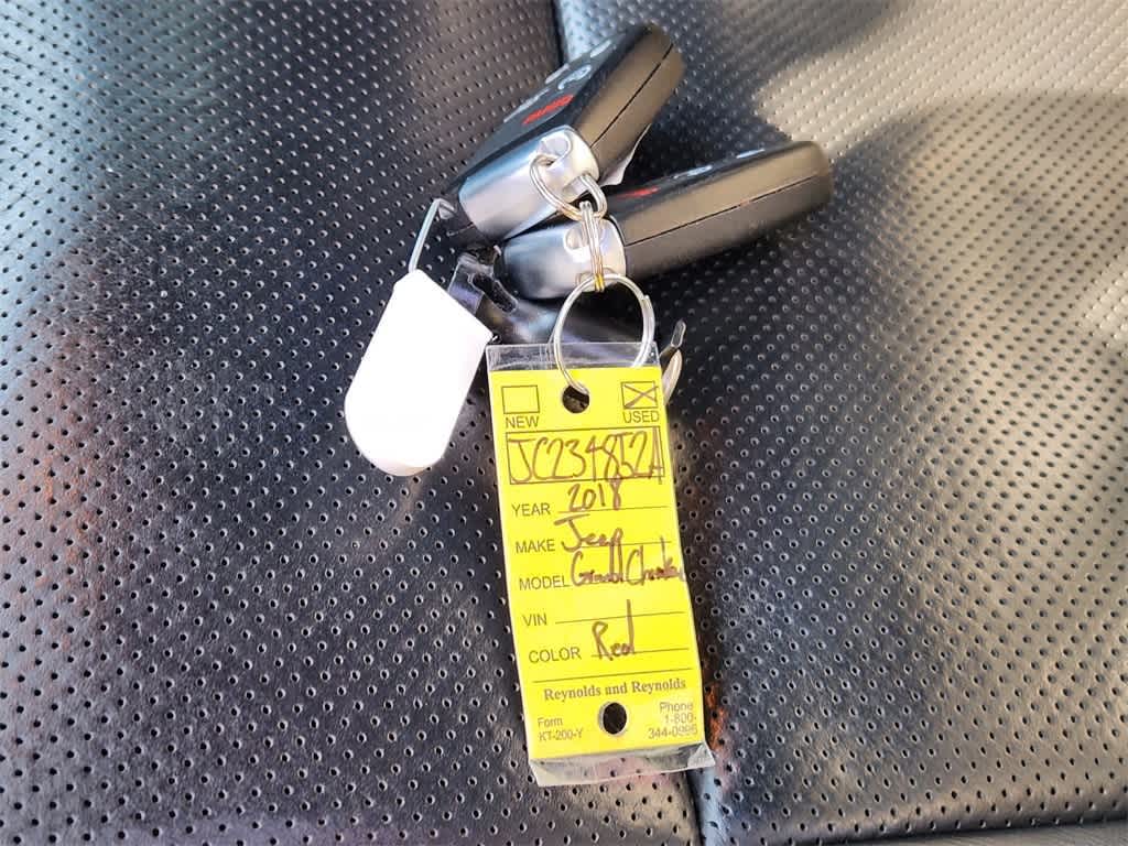 Thumbnail: 2018 Jeep Grand Cherokee - 31