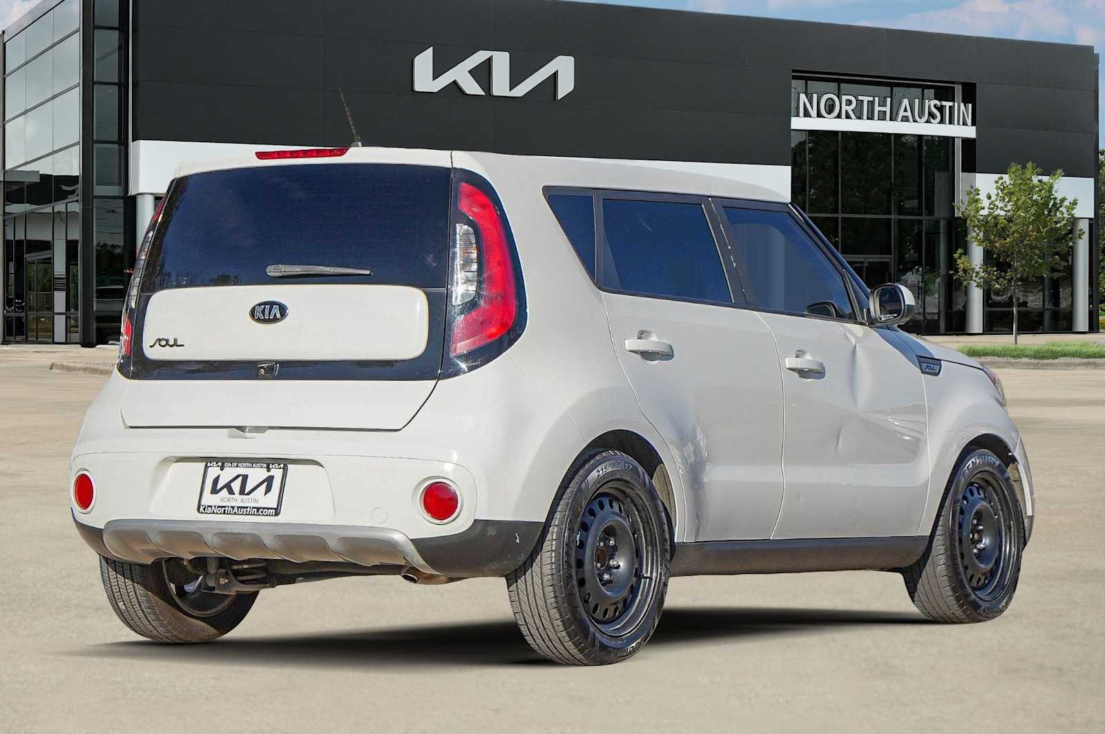 Thumbnail: 2019 Kia Soul - 6