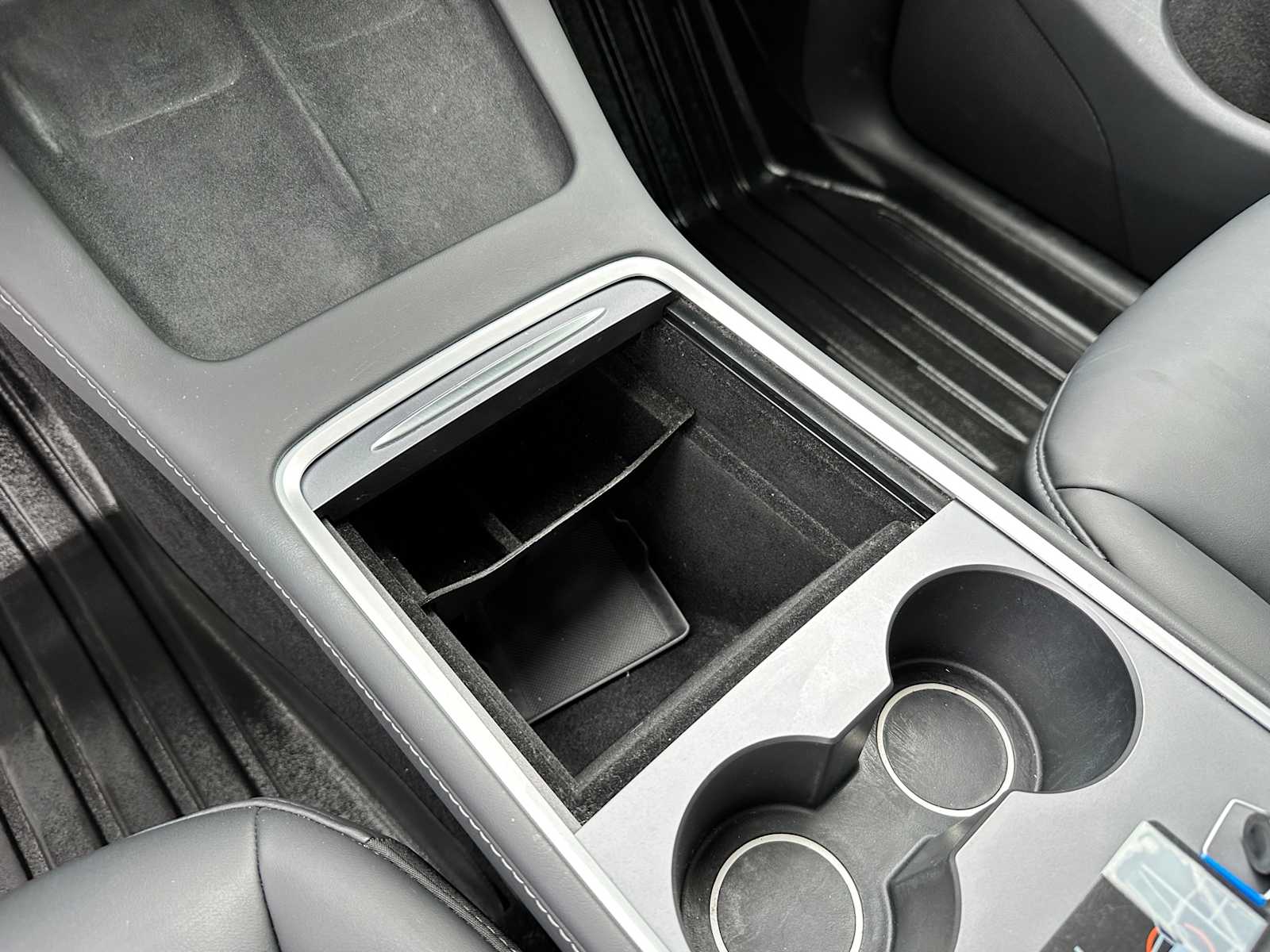 Thumbnail: 2023 Tesla Model Y - 12