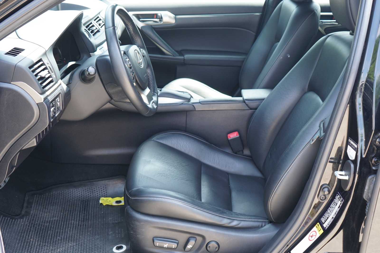 Thumbnail: 2015 Lexus CT - 8