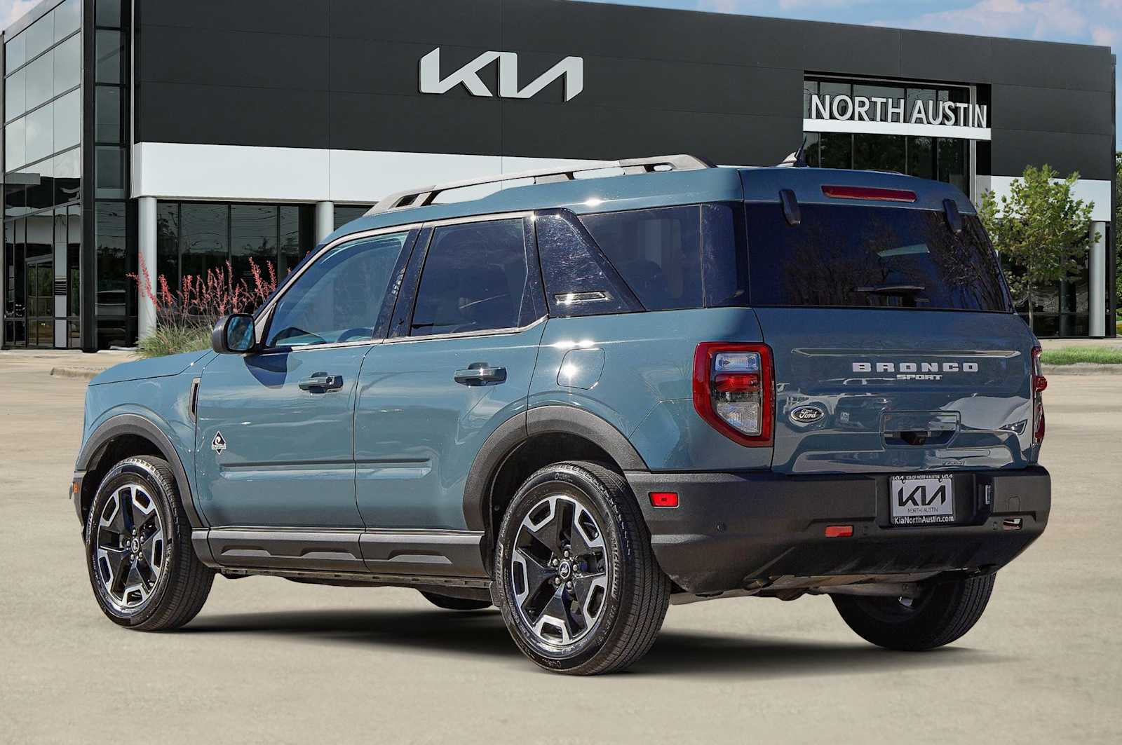 Thumbnail: 2023 Ford Bronco Sport - 5