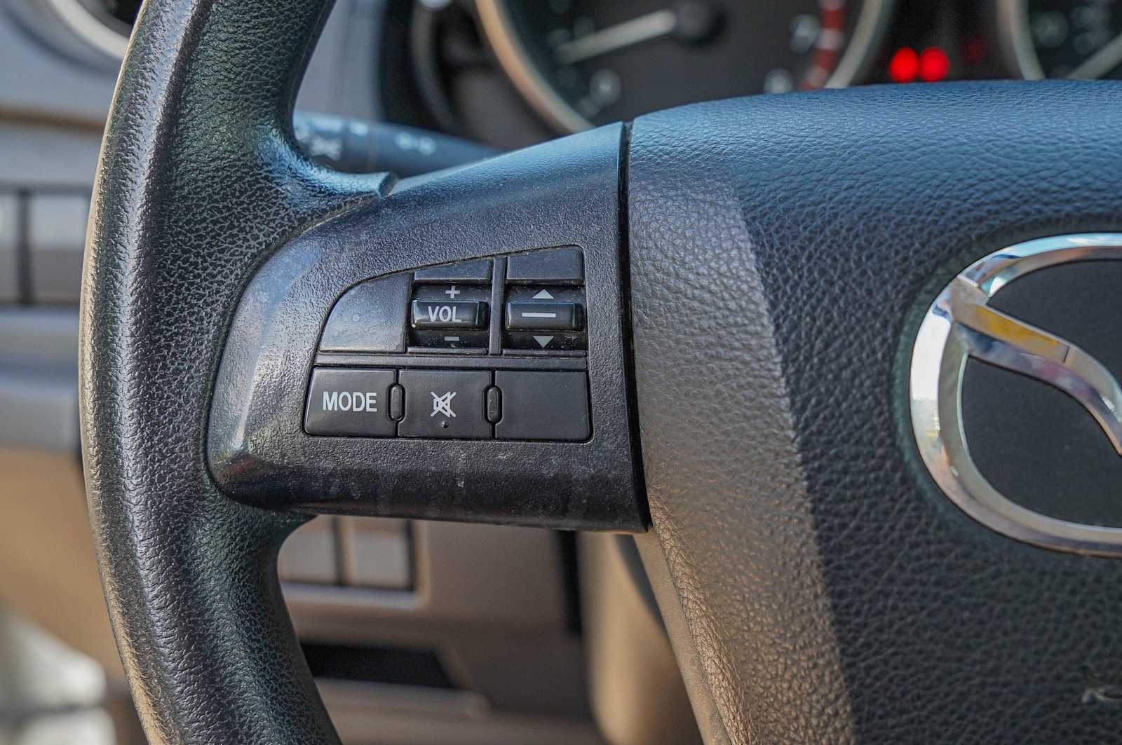 Thumbnail: 2015 Mazda Mazda5 - 13