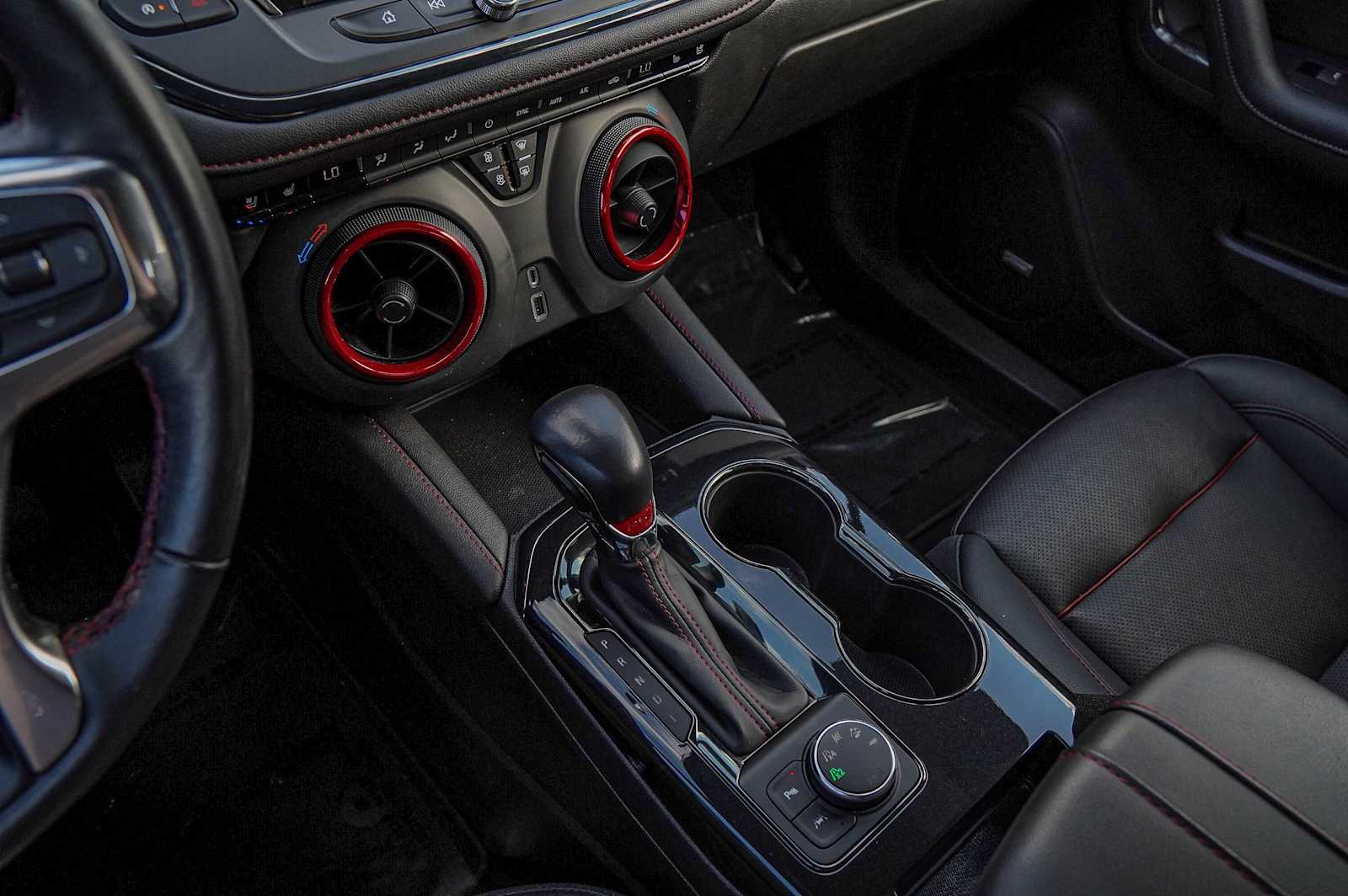 Thumbnail: 2022 Chevrolet Blazer - 18