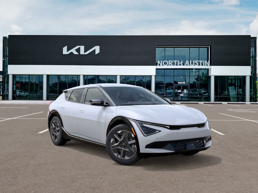 Thumbnail: 2025 Kia EV6 - 8