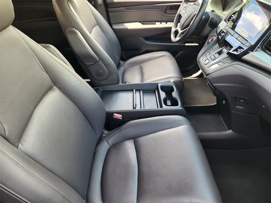 Thumbnail: 2018 Honda Odyssey - 14