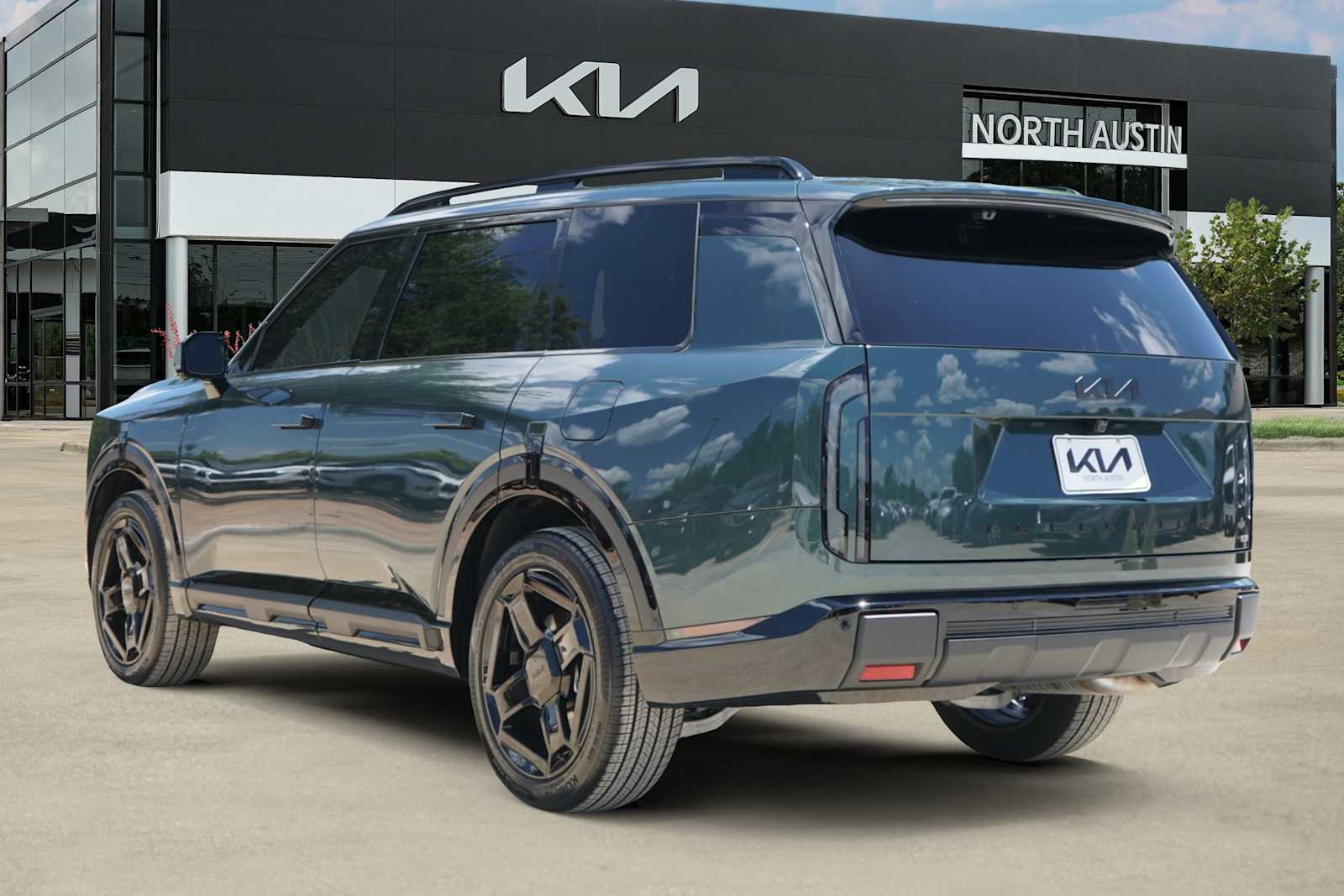 Thumbnail: 2027 Kia Telluride - 3