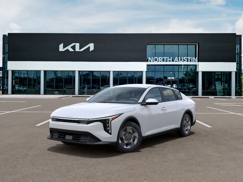 Thumbnail: 2026 Kia K4 - 1