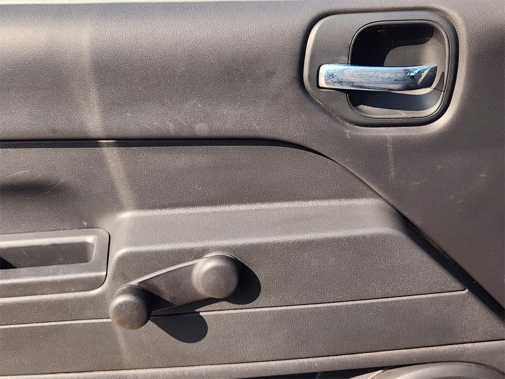 Thumbnail: 2014 Jeep Patriot - 22