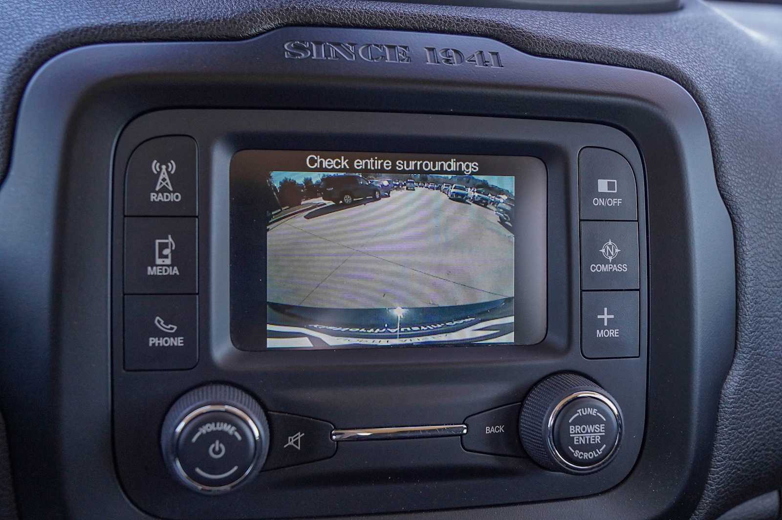 Thumbnail: 2015 Jeep Renegade - 16