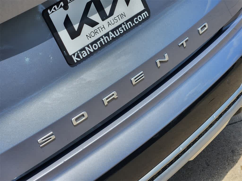 Thumbnail: 2022 Kia Sorento - 11