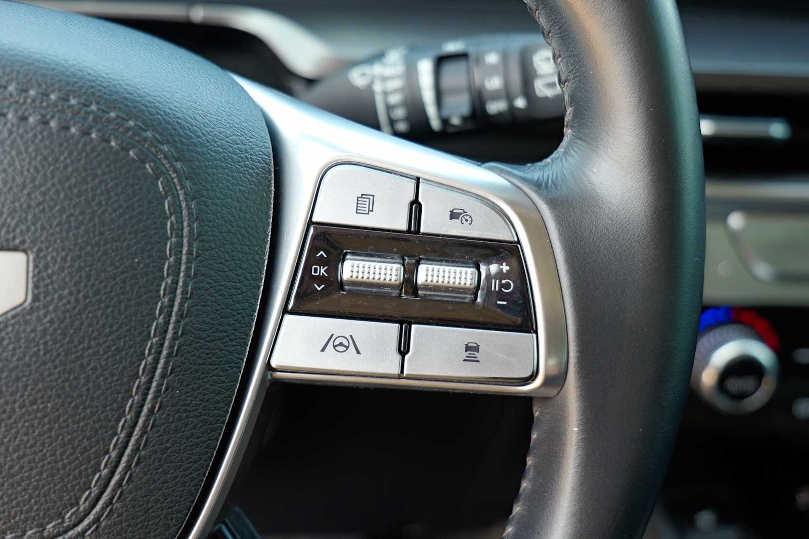 Thumbnail: 2023 Kia Telluride - 14