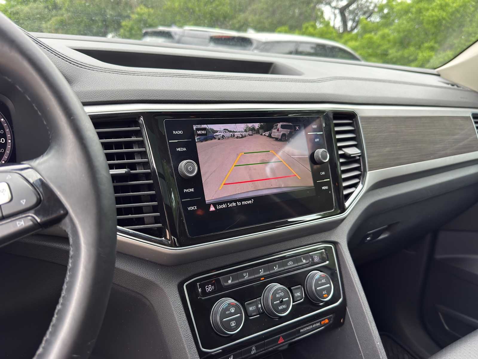 Thumbnail: 2019 Volkswagen Atlas - 12