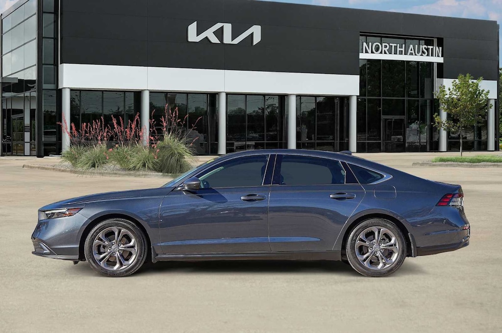 Used 2024 Honda Accord EX Sedan