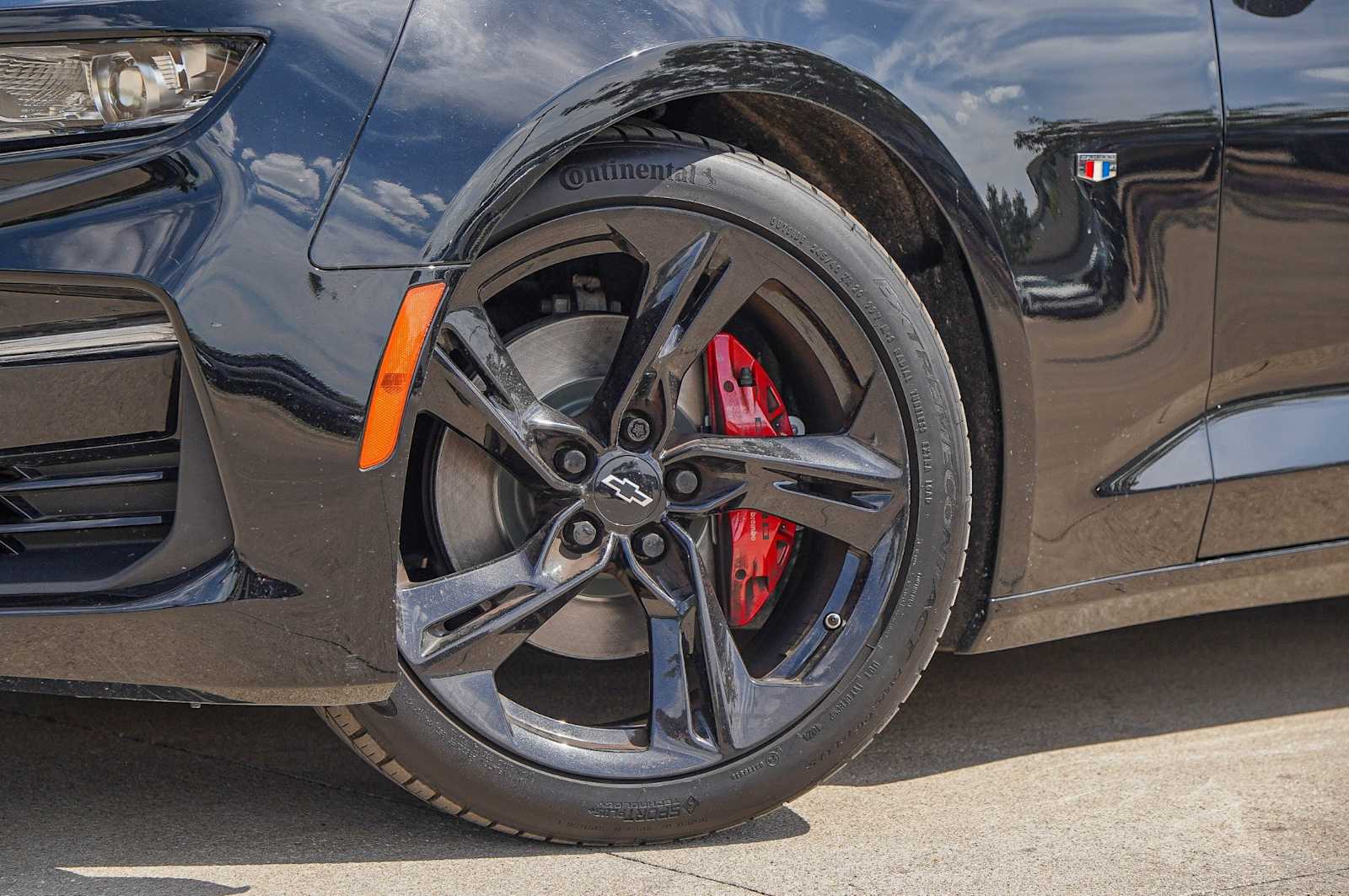 2023 Chevrolet Camaro 2SS Coupe photo 2